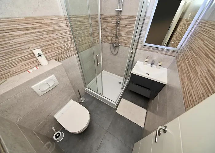 Noma & Apartman Zára